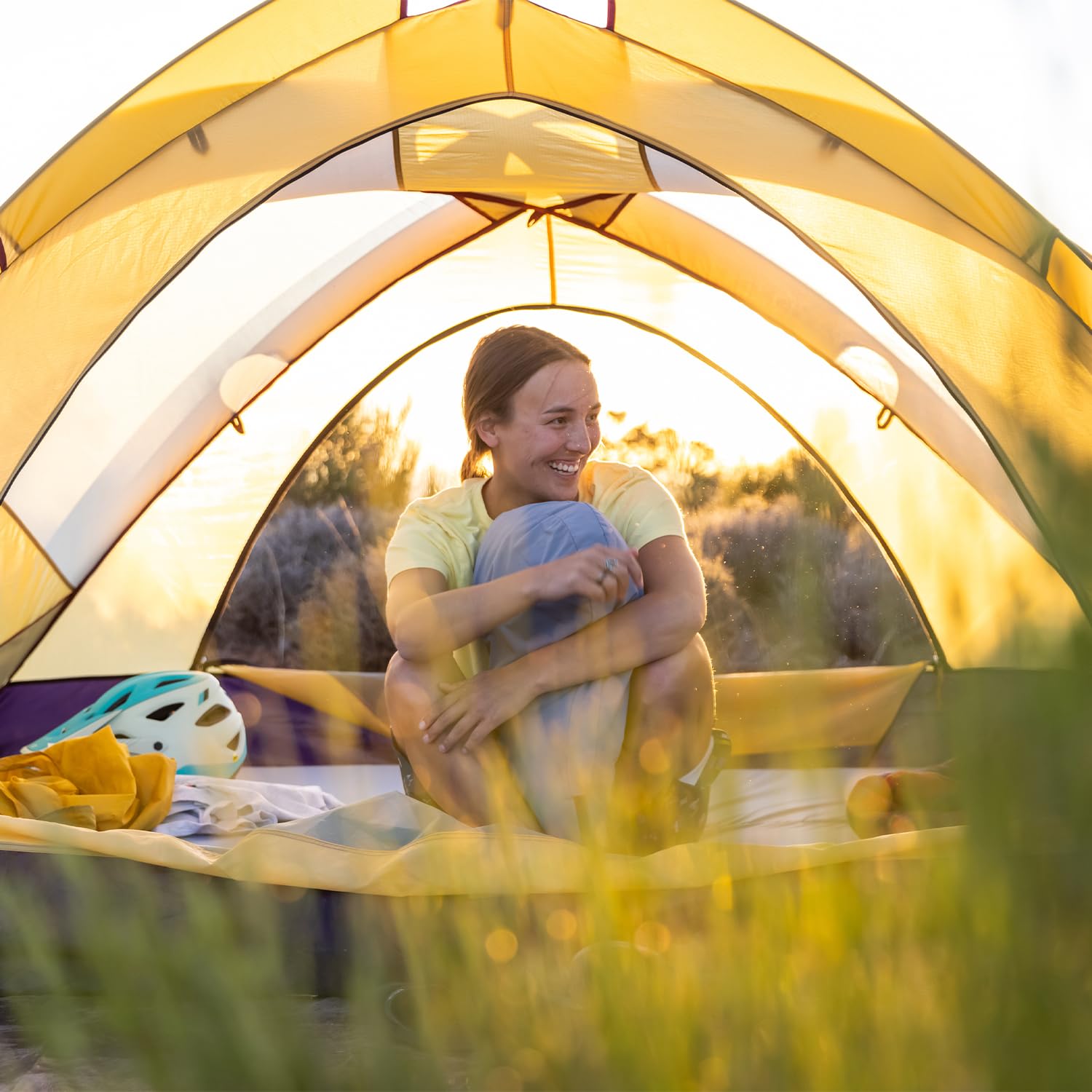 Temperature Resilient Memory Foam Camping Travel Pillow